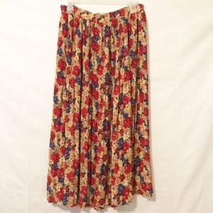 Sag Harbor Pleated Maxi Skirt EUC